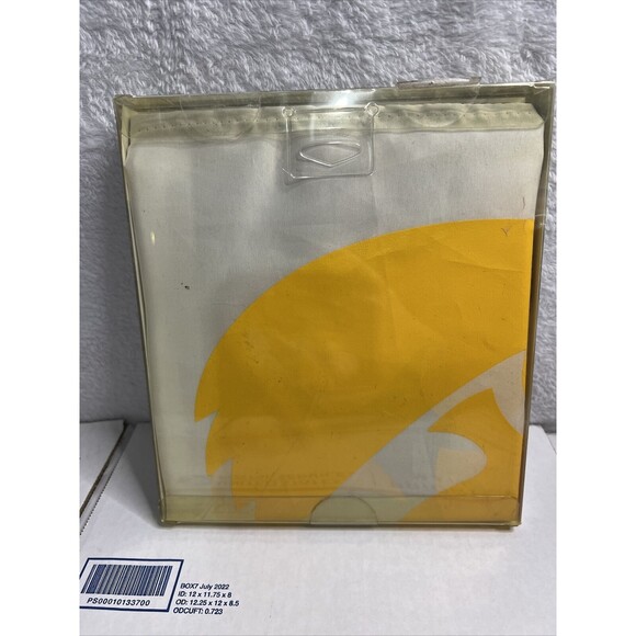 WINCRAFT NCAA IOWA HAWKEYES 28X42 VERTICAL FLAG NEW IN PACK NOS - Picture 4 of 5
